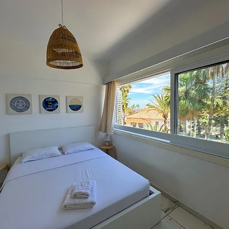 Apartment Real Center *